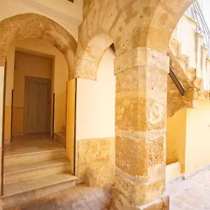 a-casa-di-francy.sicilyhotelsitaly.net/