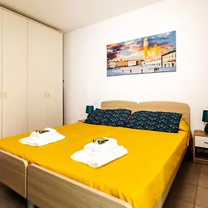Appartamento Casa R&r *10' A Piedi Da Piazza Del Campo*!, Siena